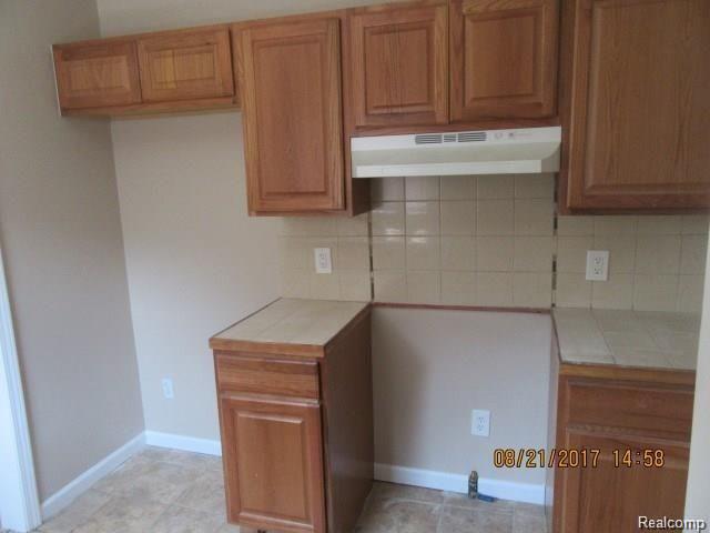 9934 Appleton Avenue Property Photo 8