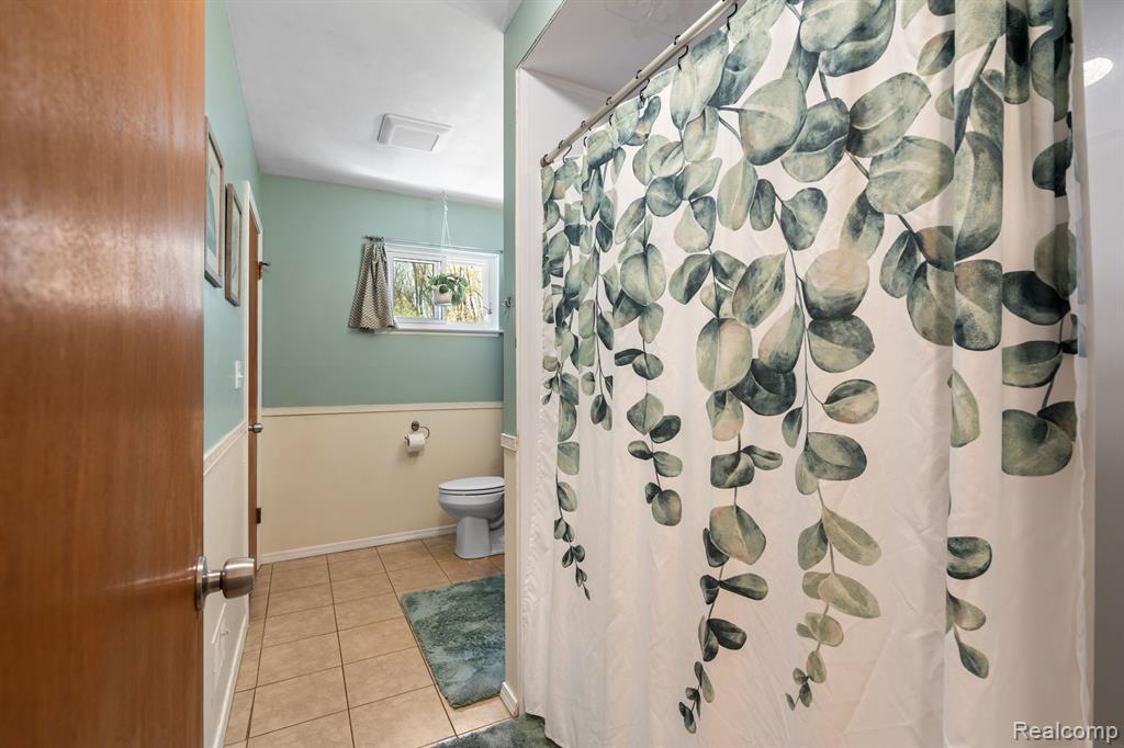 3286 Spring Meadow Drive Property Photo 25