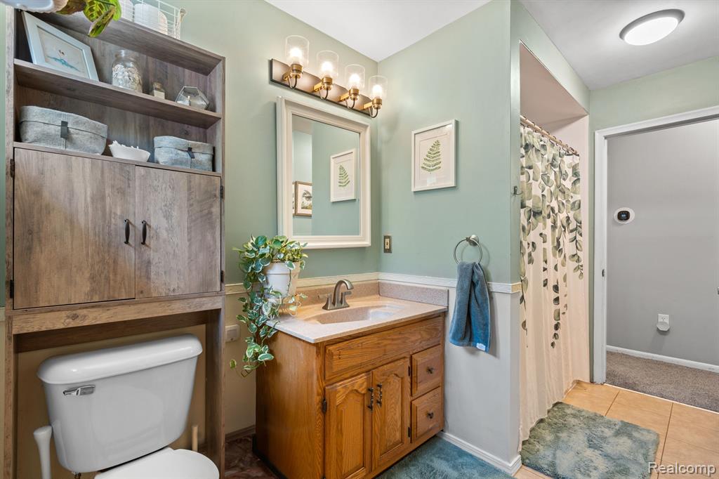 3286 Spring Meadow Drive Property Photo 26
