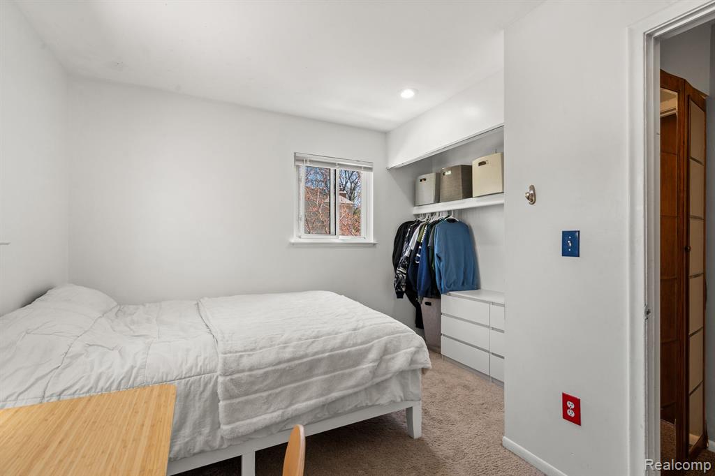 3286 Spring Meadow Drive Property Photo 28