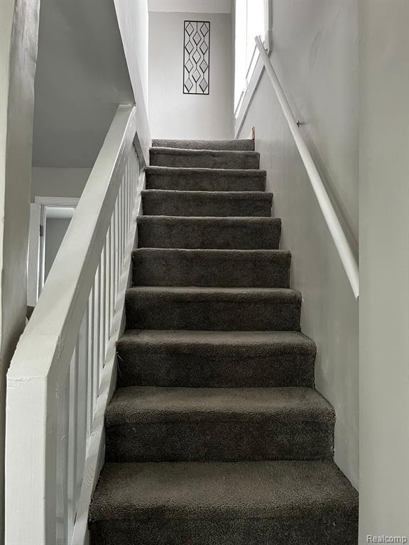 417 E Hunt Street Property Photo 21