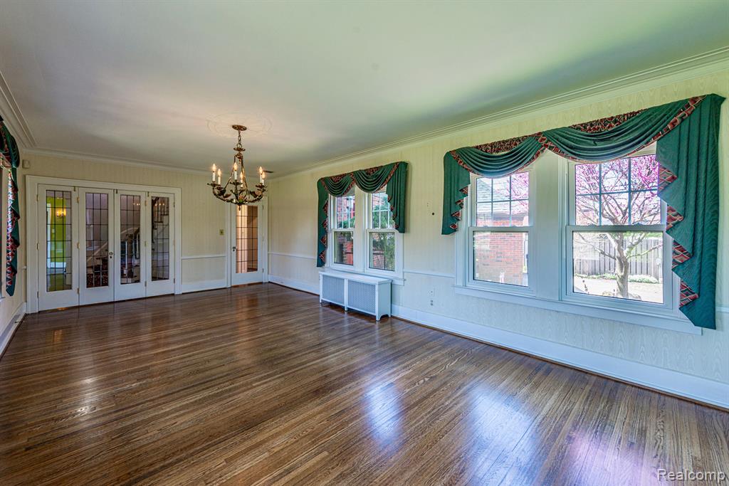 434 Hendrie Boulevard Property Photo 12