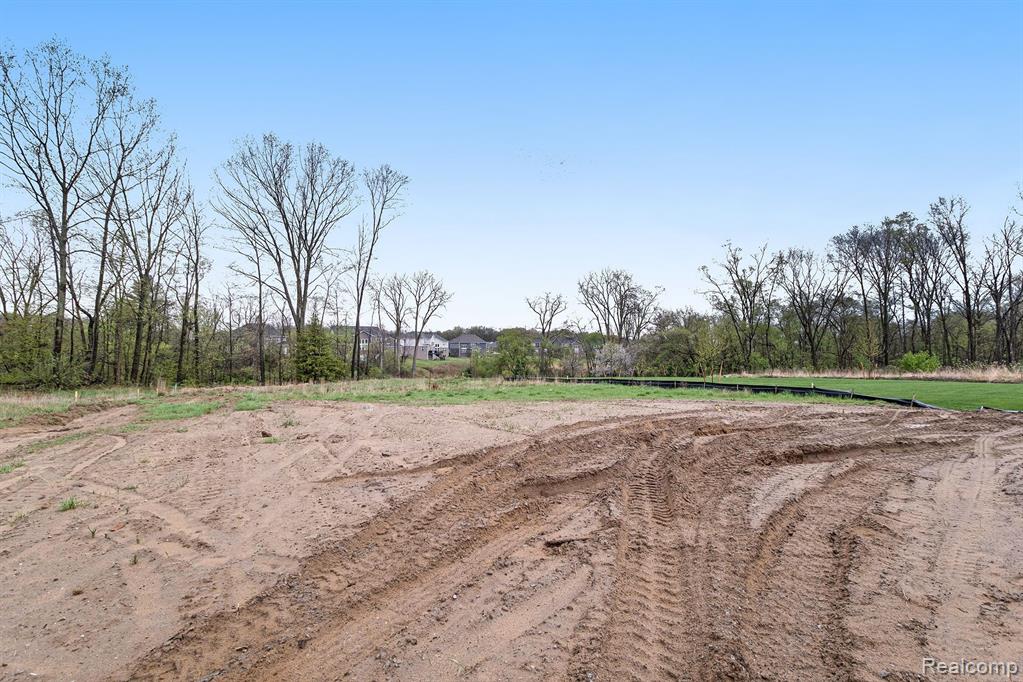 12771 N Pointe Drive Property Photo 42