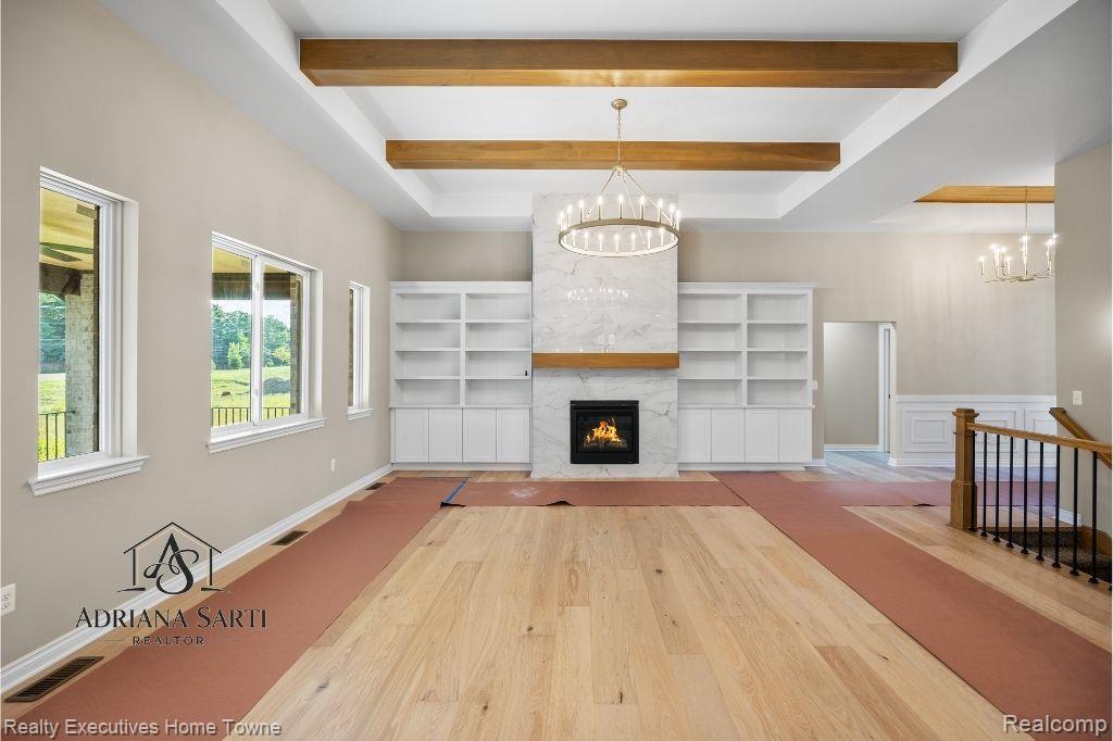 11812 Encore Drive Property Photo 6
