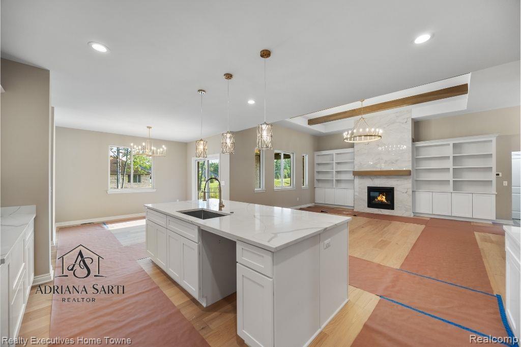 11812 Encore Drive Property Photo 7