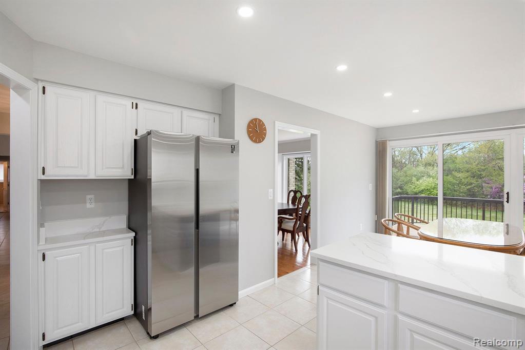 1204 Bradbury Drive Property Photo 12