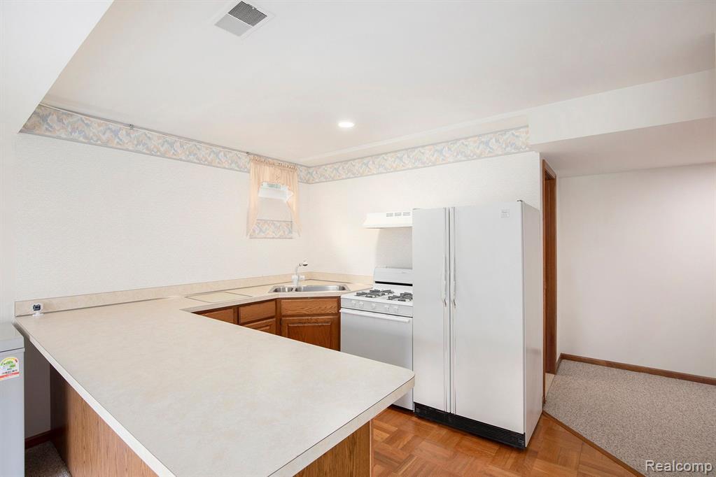 1204 Bradbury Drive Property Photo 37