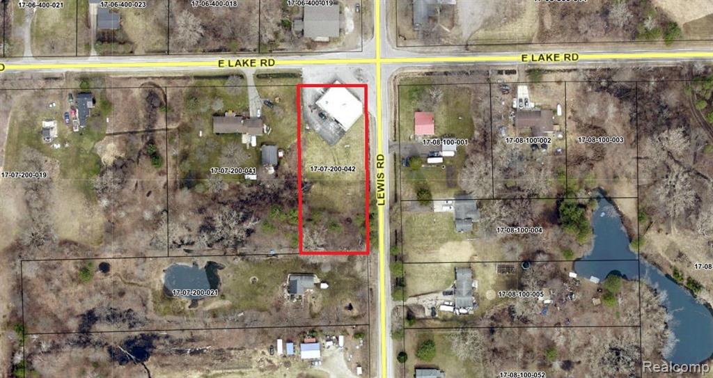 1372 E Lake Road Property Photo 11