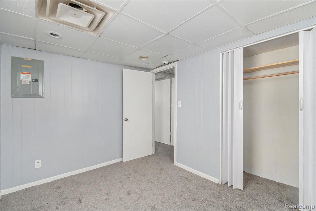 887 University Drive Property Photo 20
