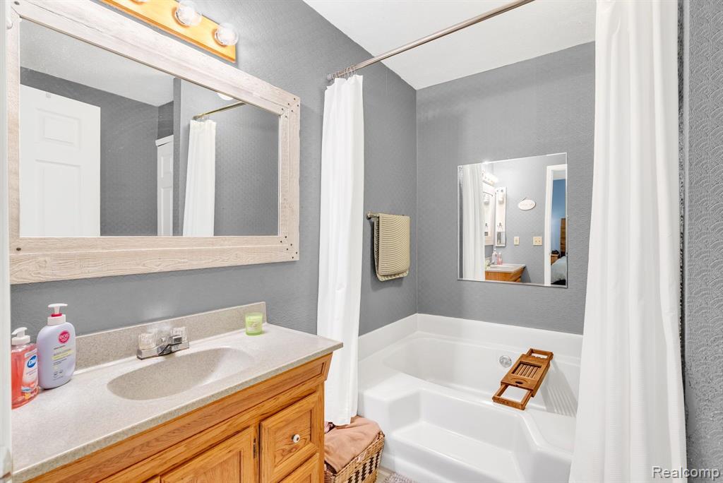 144 Westshore Drive Property Photo 20