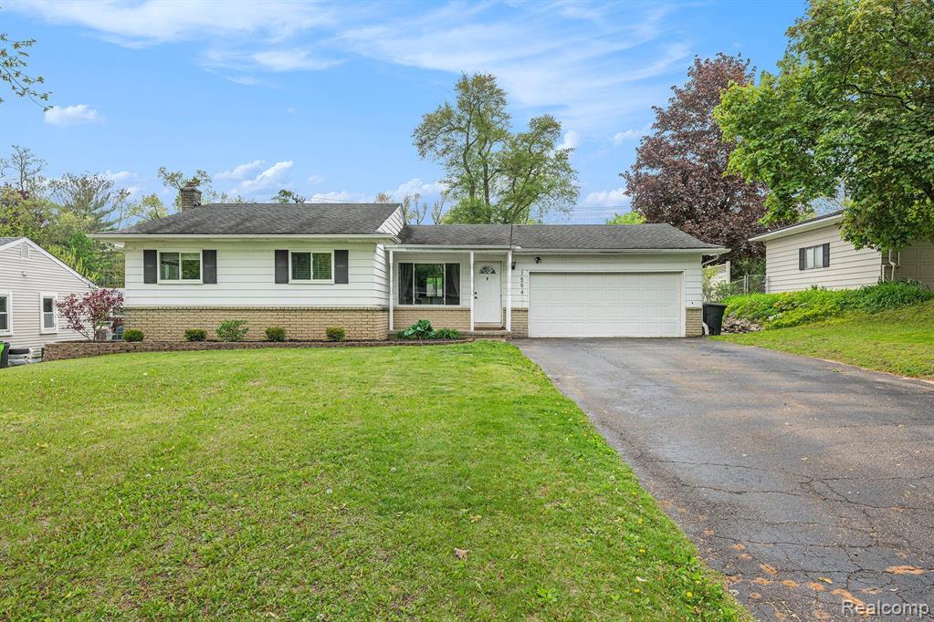 1594 Marylestone Drive Property Photo 1
