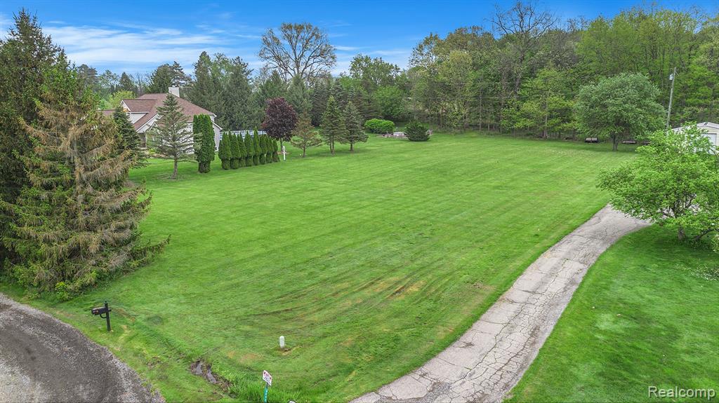 4864 Cooley Lake Court Property Photo 1