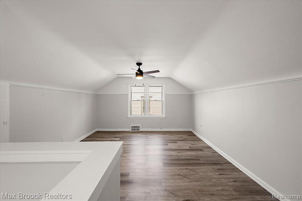 21392 Bethlawn Boulevard Property Photo 18