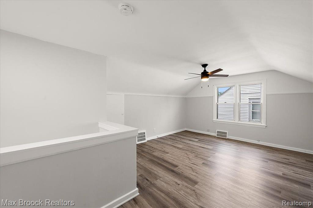21392 Bethlawn Boulevard Property Photo 19