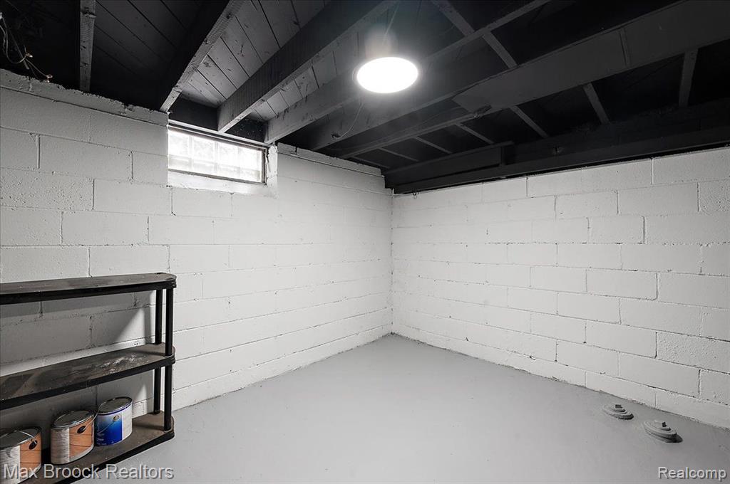 21392 Bethlawn Boulevard Property Photo 25