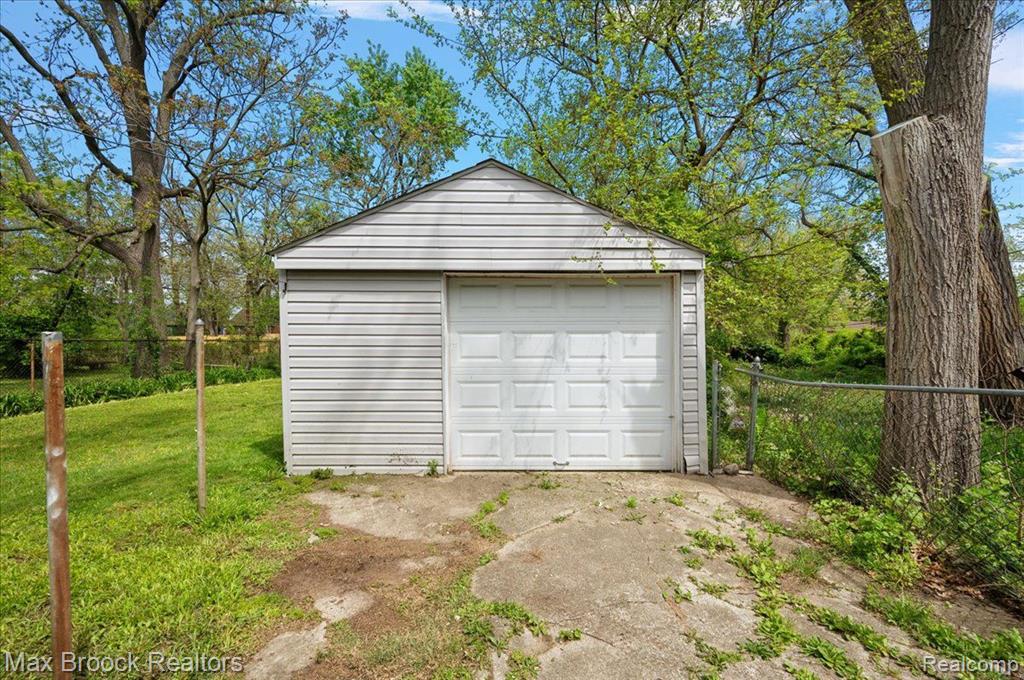 21392 Bethlawn Boulevard Property Photo 31