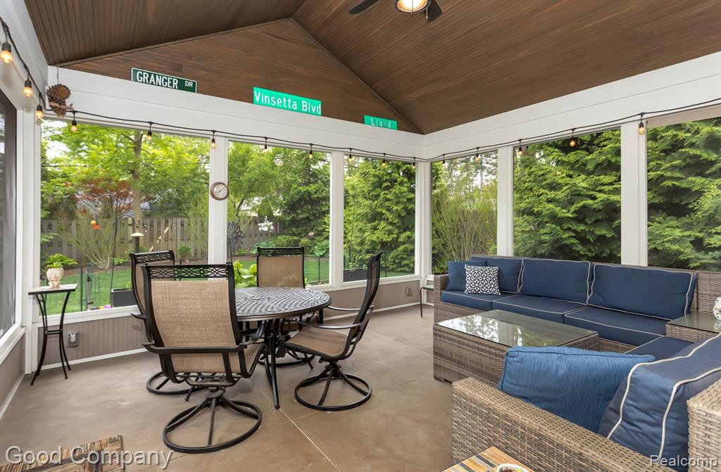 1605 Lloyd Avenue Property Photo 14