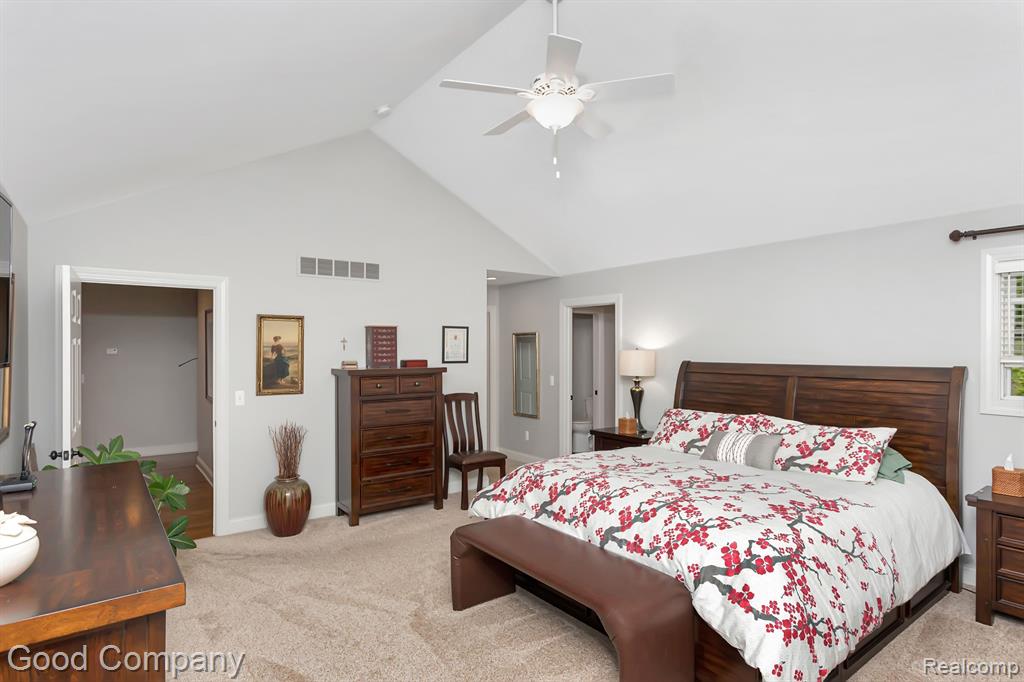1605 Lloyd Avenue Property Photo 27