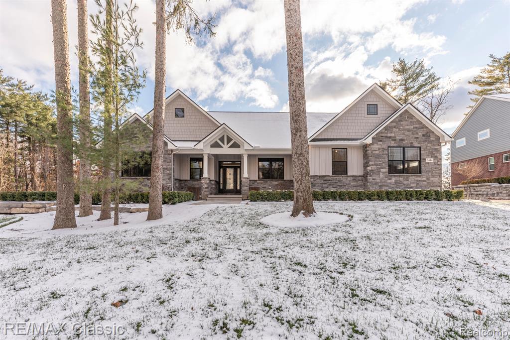 5535 W Huron River Drive Property Photo 1