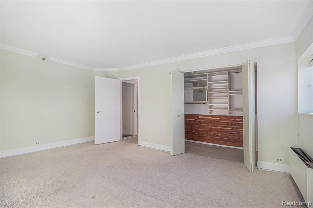 5000 Town Center Property Photo 11