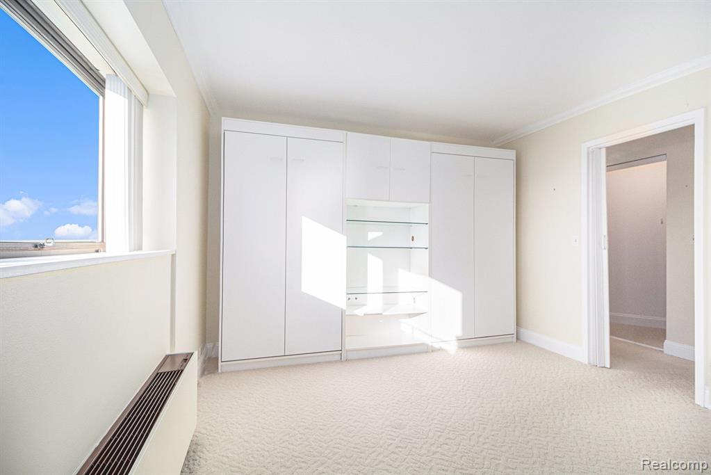5000 Town Center Property Photo 16
