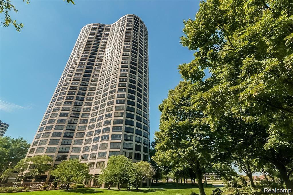 5000 Town Center Property Photo 42