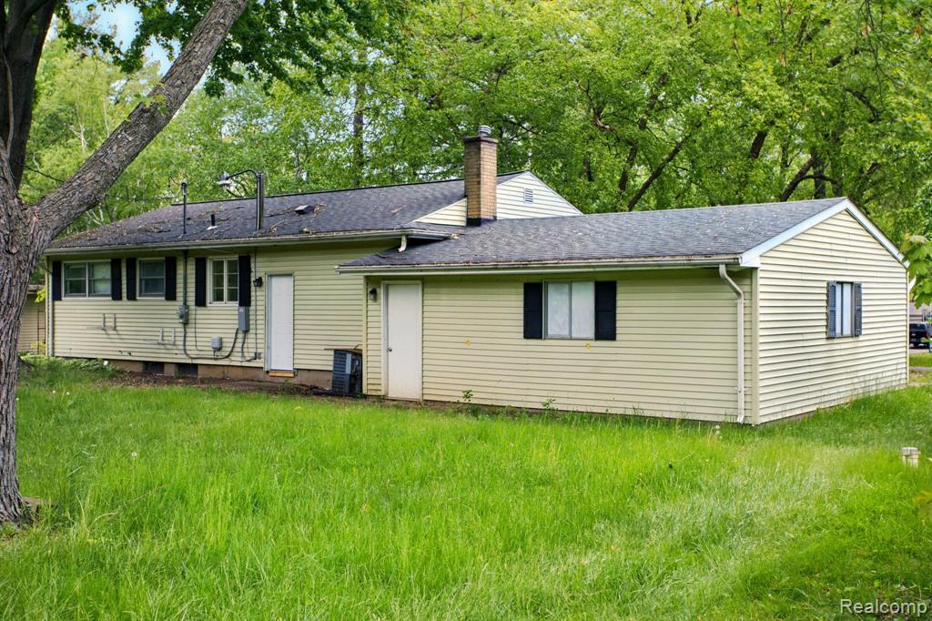 1469 Westwood Drive Property Photo 1