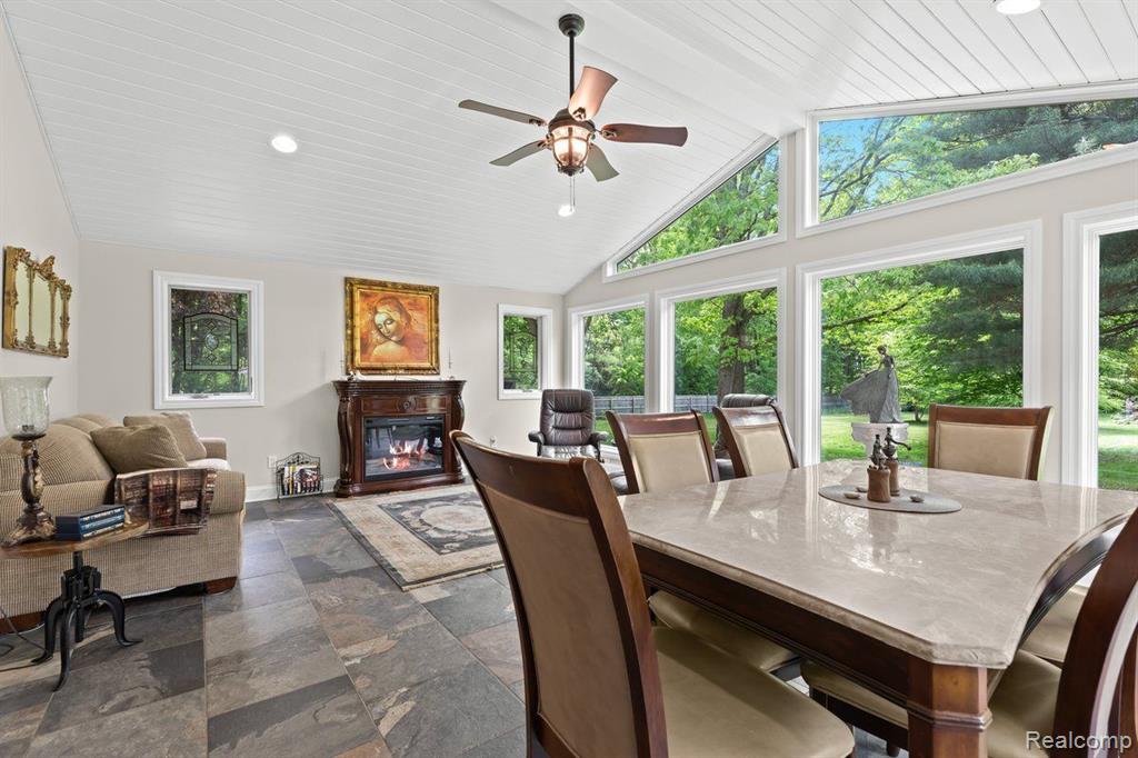 52851 Fairchild Road Property Photo 23