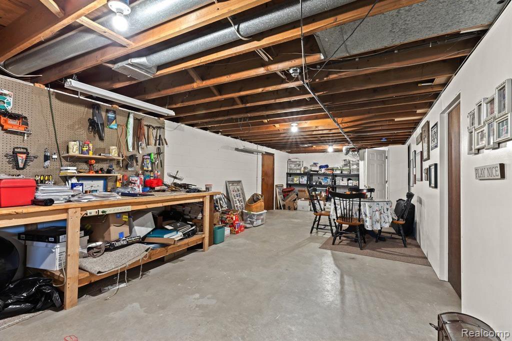 52851 Fairchild Road Property Photo 45