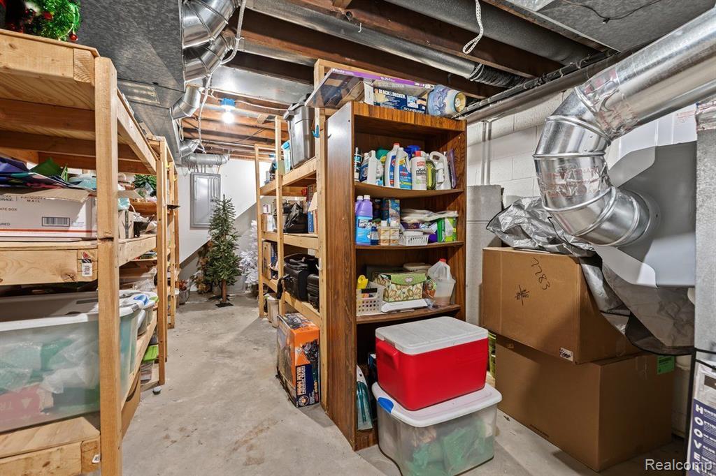 52851 Fairchild Road Property Photo 52