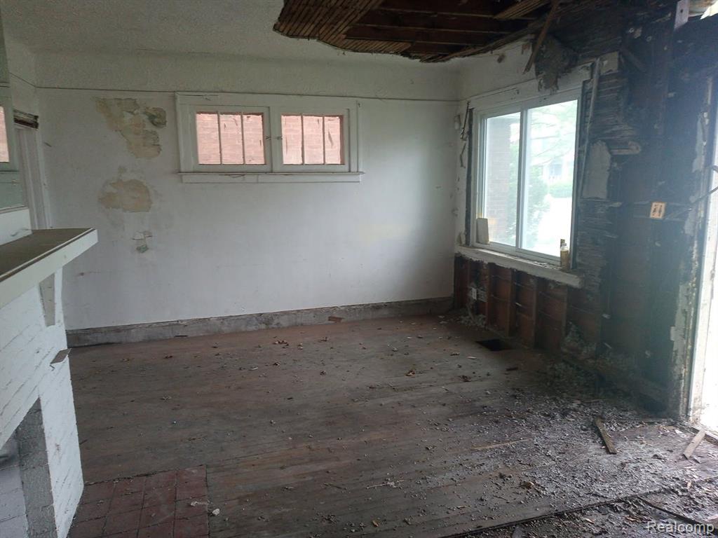 12610 Northlawn Street Property Photo 7