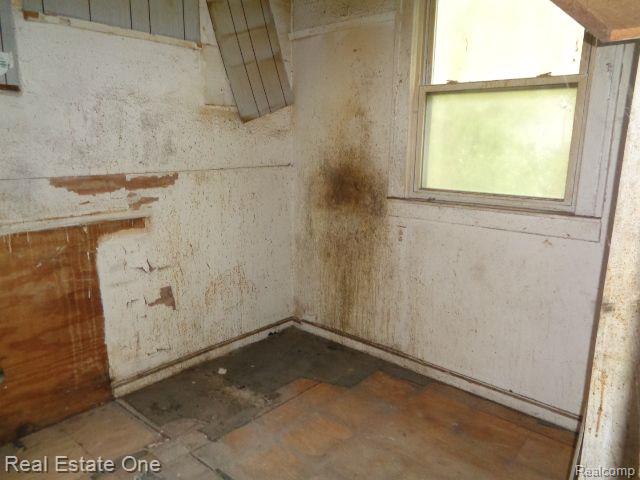 14876 Wisconsin Street Property Photo 12