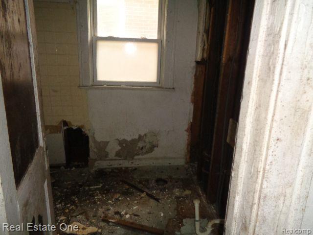 14876 Wisconsin Street Property Photo 13