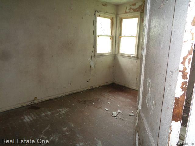 14876 Wisconsin Street Property Photo 17