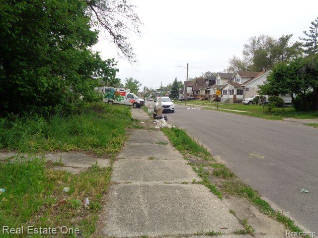 14876 Wisconsin Street Property Photo 27