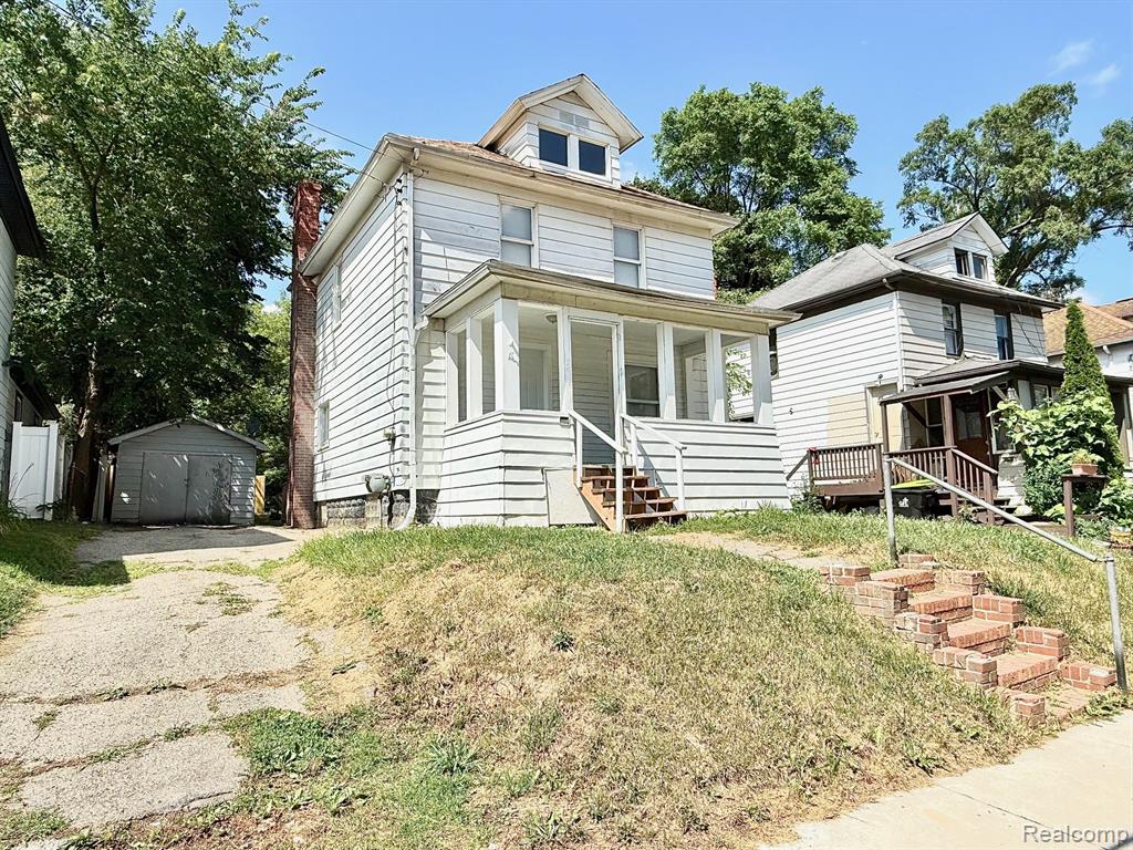 54 Hudson Avenue Property Photo 3