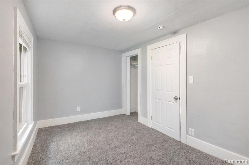 54 Hudson Avenue Property Photo 15