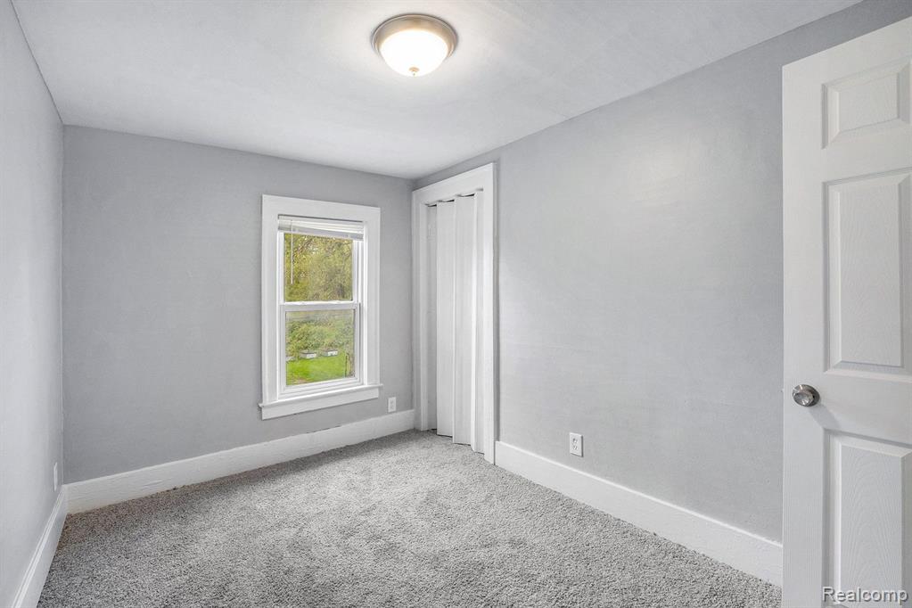 54 Hudson Avenue Property Photo 18