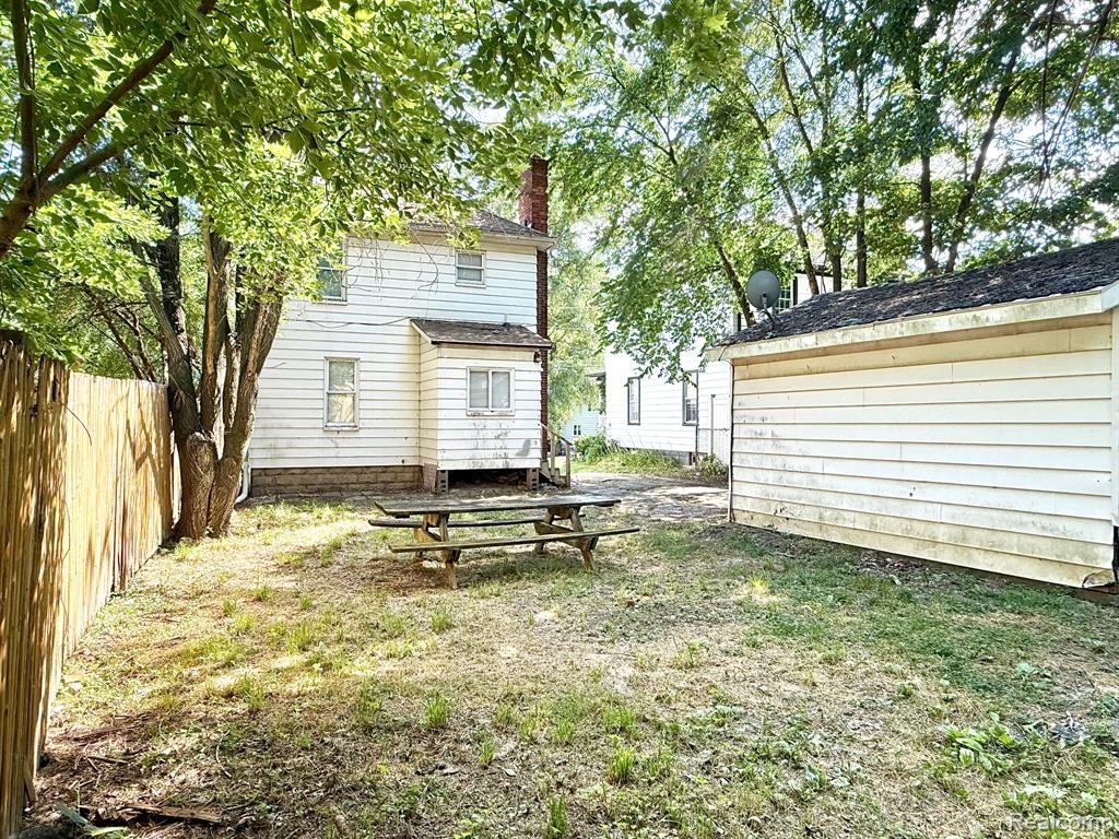 54 Hudson Avenue Property Photo 27