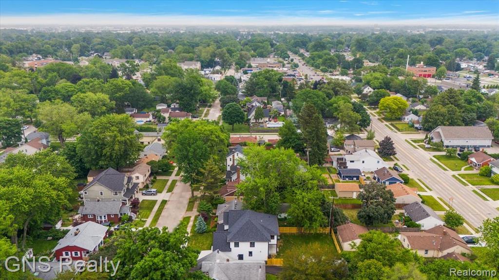 206 E Windemere Avenue Property Photo 21