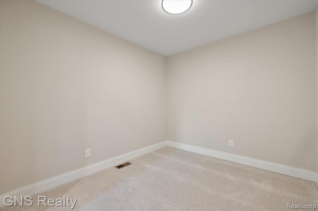 206 E Windemere Avenue Property Photo 42