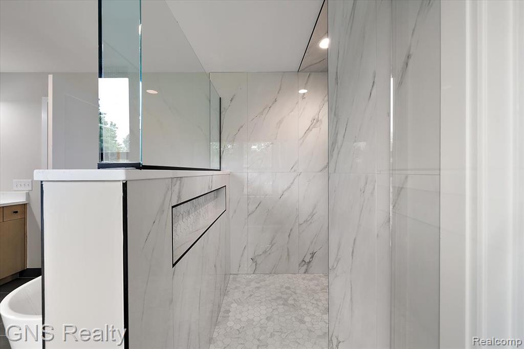 206 E Windemere Avenue Property Photo 45