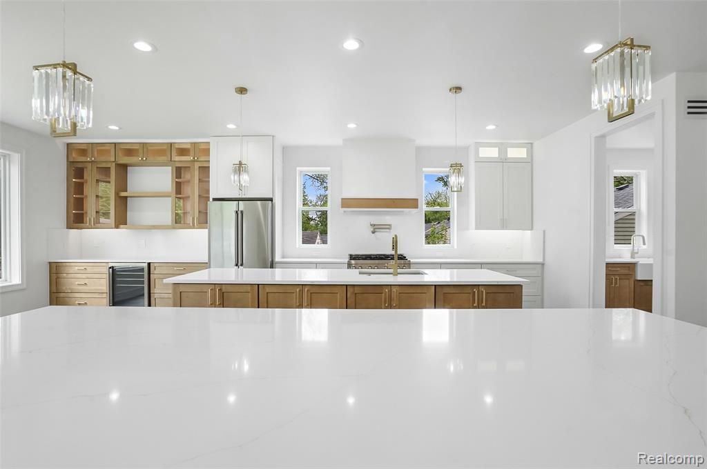 4112 Elmhurst Avenue Property Photo 17