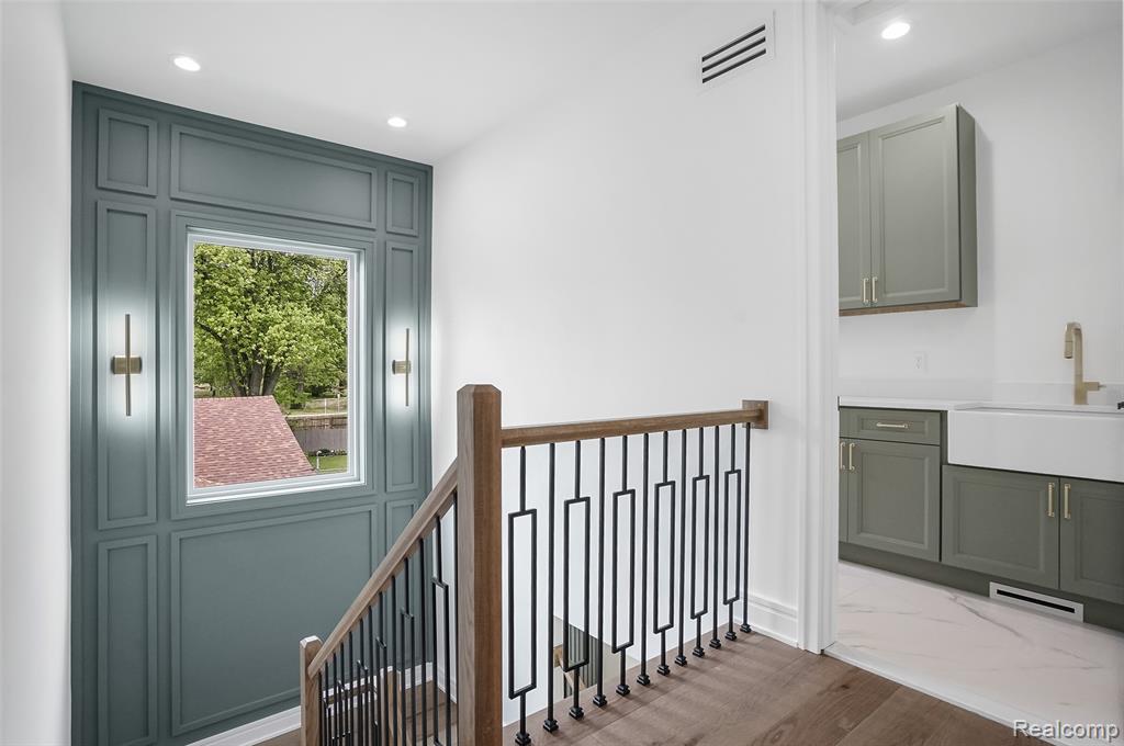 4112 Elmhurst Avenue Property Photo 29