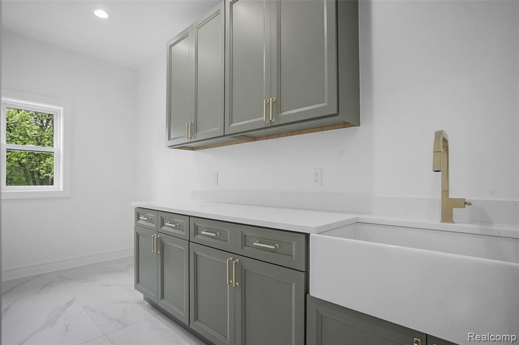 4112 Elmhurst Avenue Property Photo 31