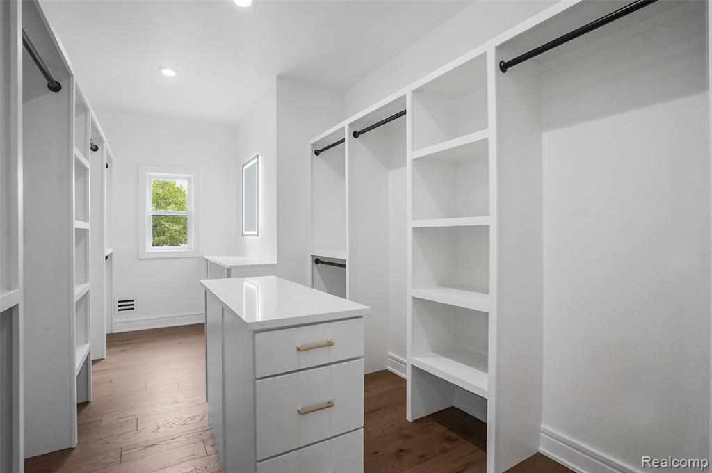 4112 Elmhurst Avenue Property Photo 35