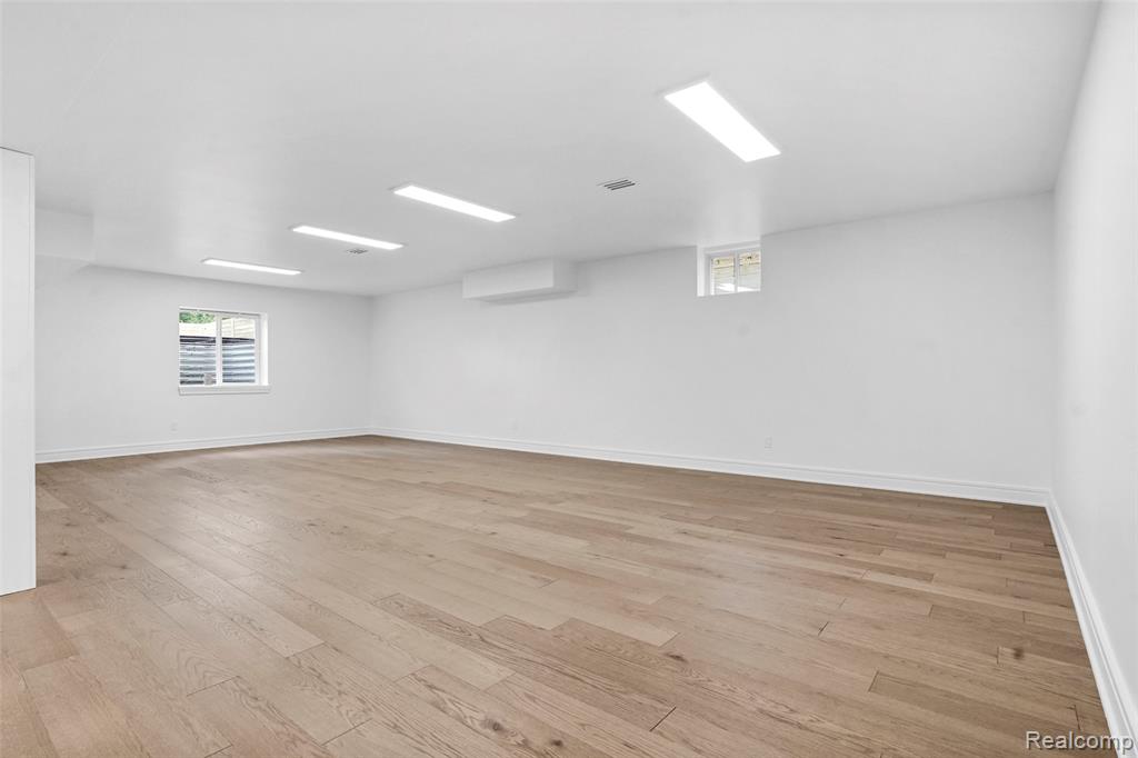 4112 Elmhurst Avenue Property Photo 55
