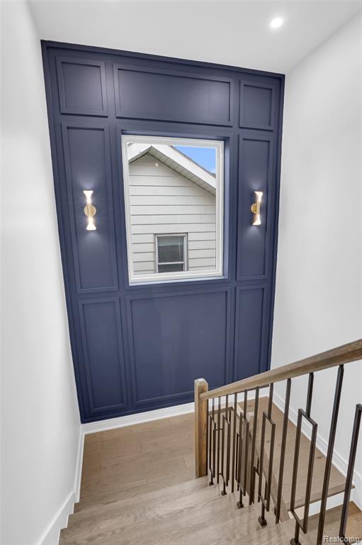 227 W Houstonia Avenue Property Photo 19