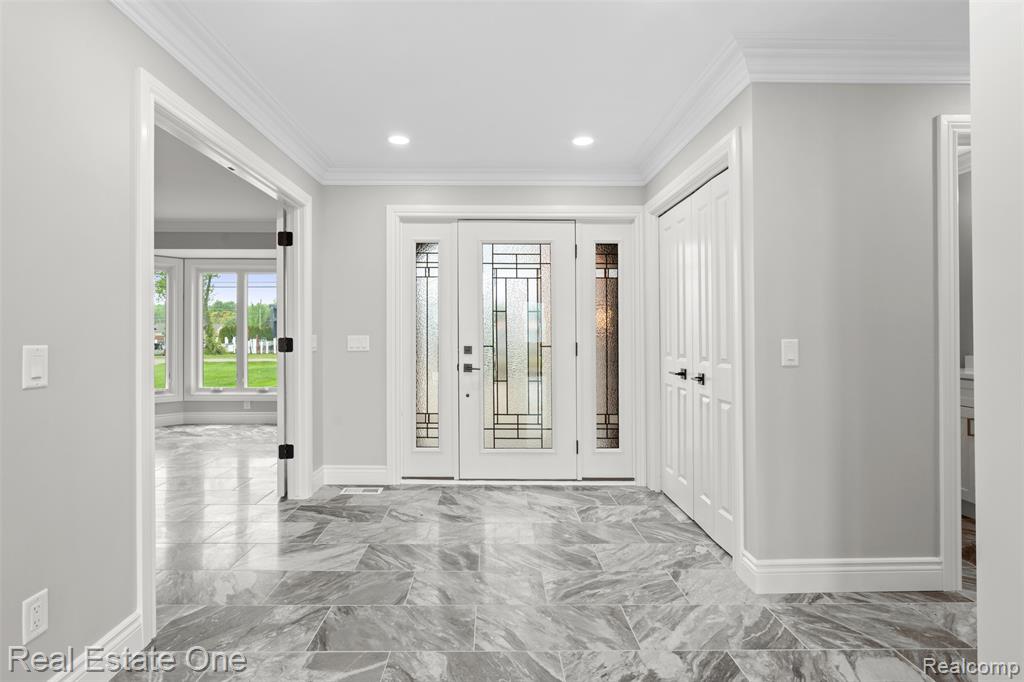 48556 Harbor Drive Property Photo 9