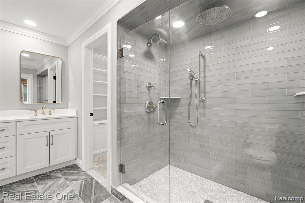 48556 Harbor Drive Property Photo 32